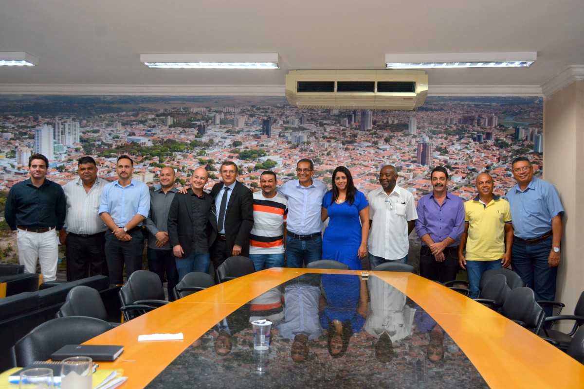 Vereadores de Sumaré participam de reunião do Parlamento Metropolitano